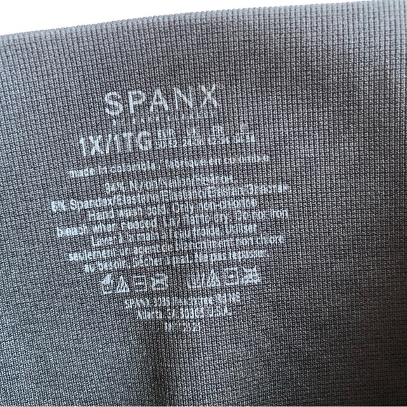 Spanx Olive Green Camouflage Compression Leggings Women’s Size 1X/1TG Acticewear - Picture 7 of 16